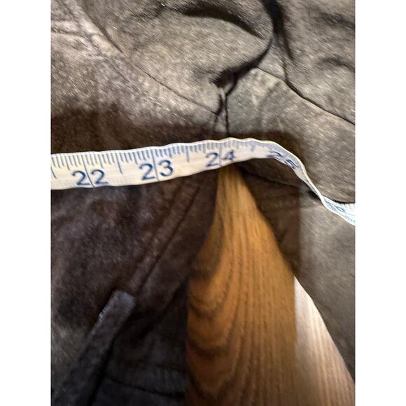 Wilson’s Leather Suede Jacket W/Faux Fur Collar, Sleeve Cuffs & Interior Size XL - Picture 10 of 11